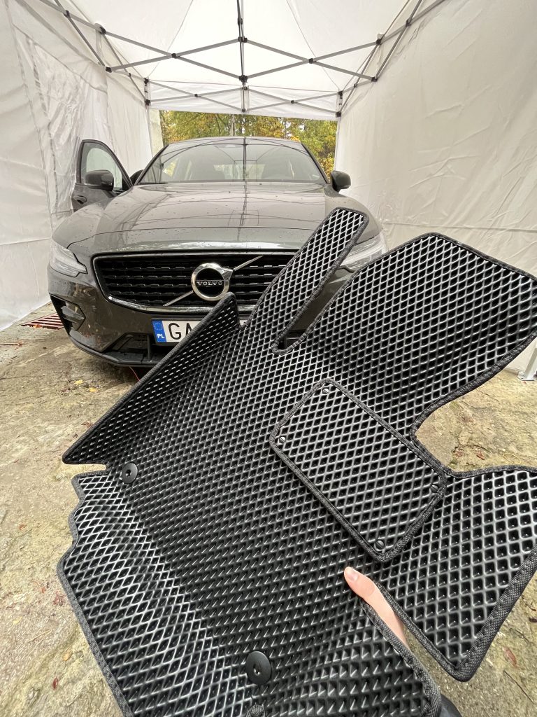 Dywaniki EVA Volvo S60 III gen. 2018–2024 sedan – 3D na wymiar, 17 kolorów